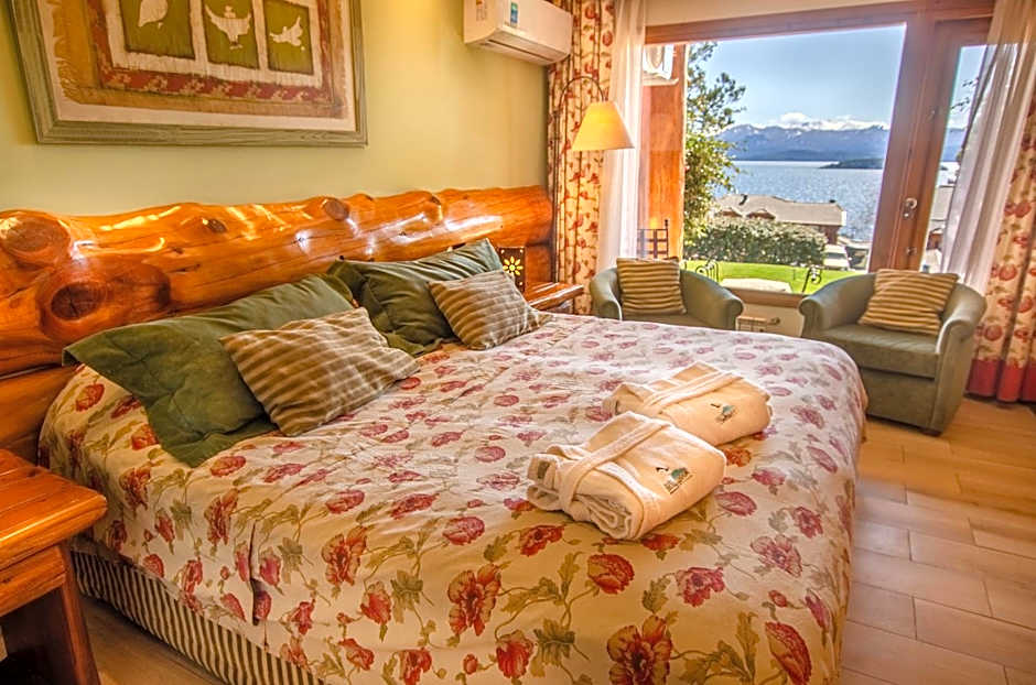 Photo 1 of 7 of Suite, Lake View