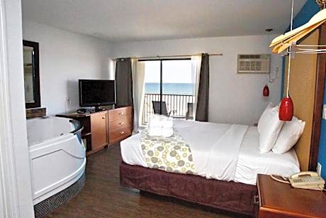King Room with Spa Bath - Ocean Front