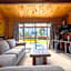 Te Anau Top 10 Holiday Park and Motels