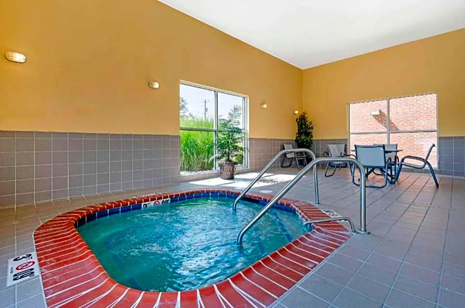 Comfort Suites