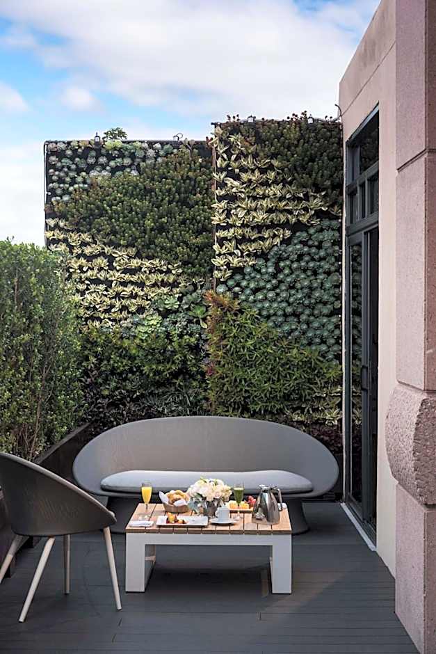Marquis SkySuites