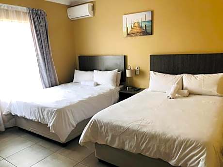 Traditional Family Room