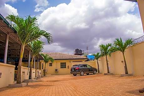 Taverna Guest House