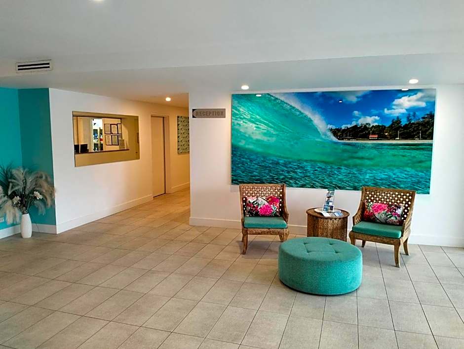 Kirra Surf Apartments