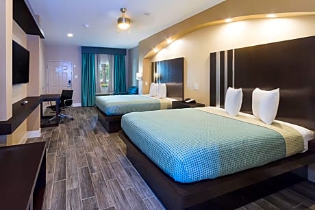 Queen Room with Two Queen Beds - Smoking