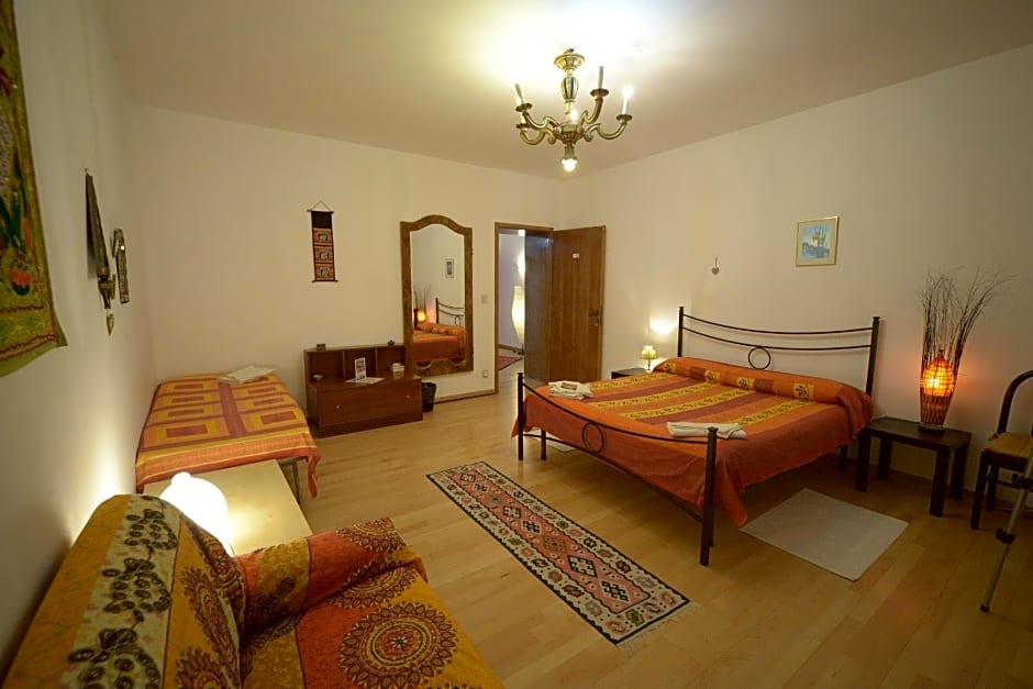 B&B Arabesque