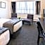 Bay Plaza Hotel