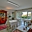 Hermanus Lodge on the Green - Solar Power