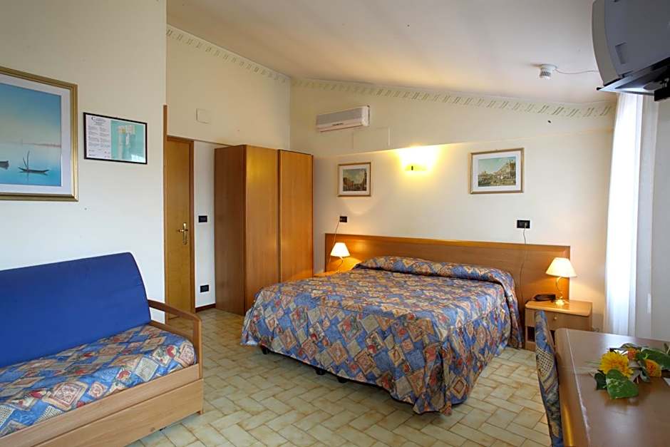 Photo 1 of 1 of Triple Room