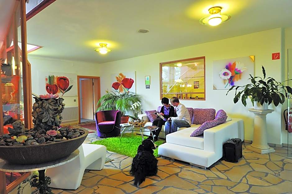 Eden Hotel