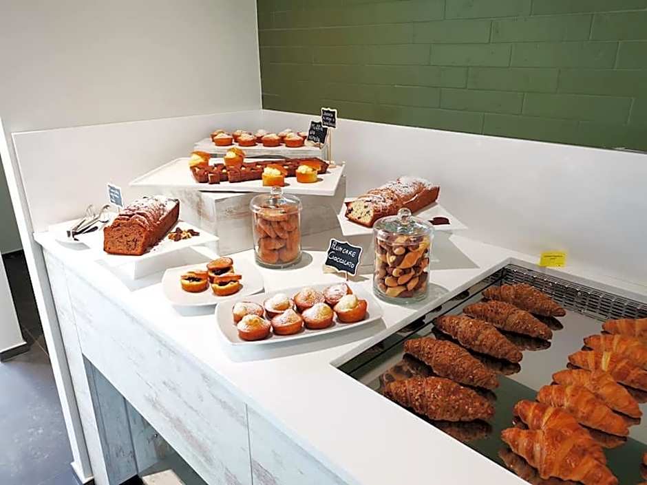 YOUMAMI Suite Hotel Wellness&Spa