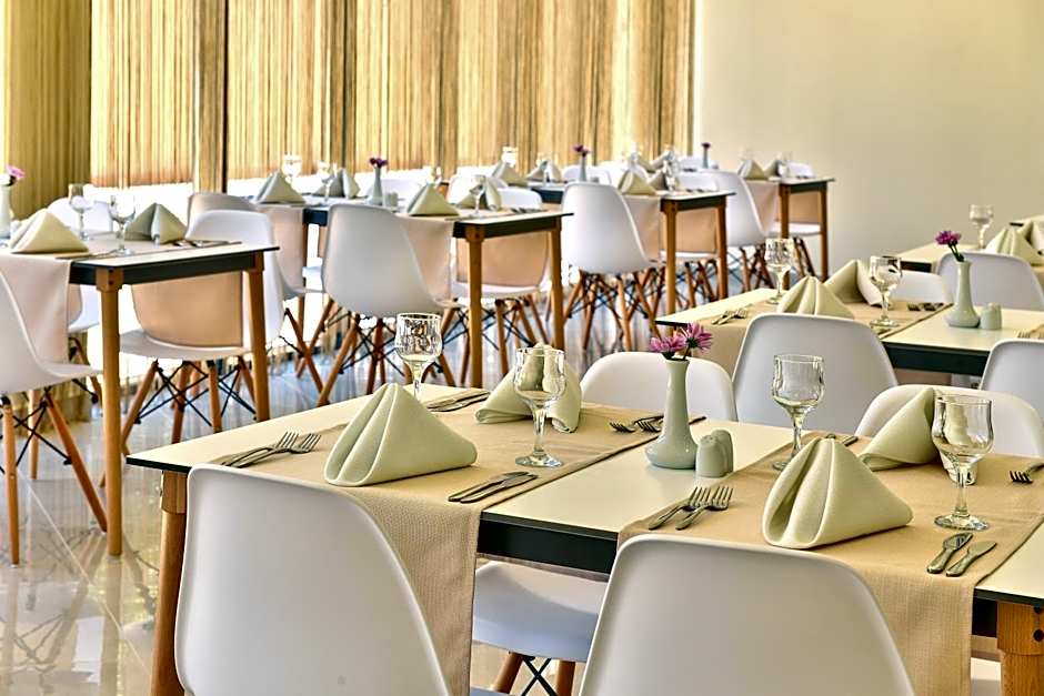 GRIFID Hotel Foresta - All Inclusive & Free GRIFID Beach - Adults Only