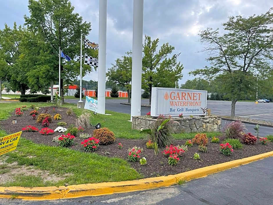 Travelodge by Wyndham Indianapolis Speedway