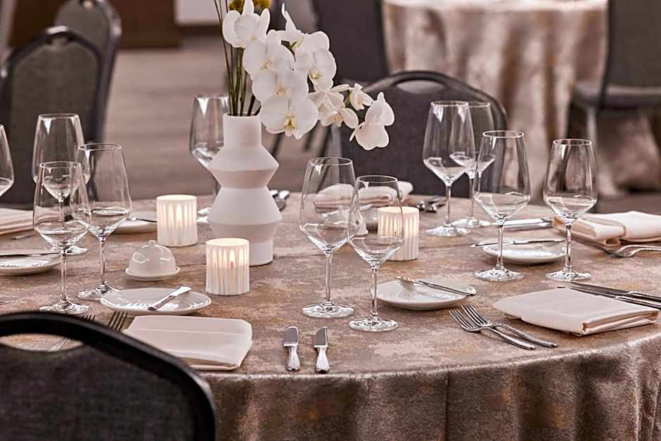 AC Hotel by Marriott Dallas by the Galleria