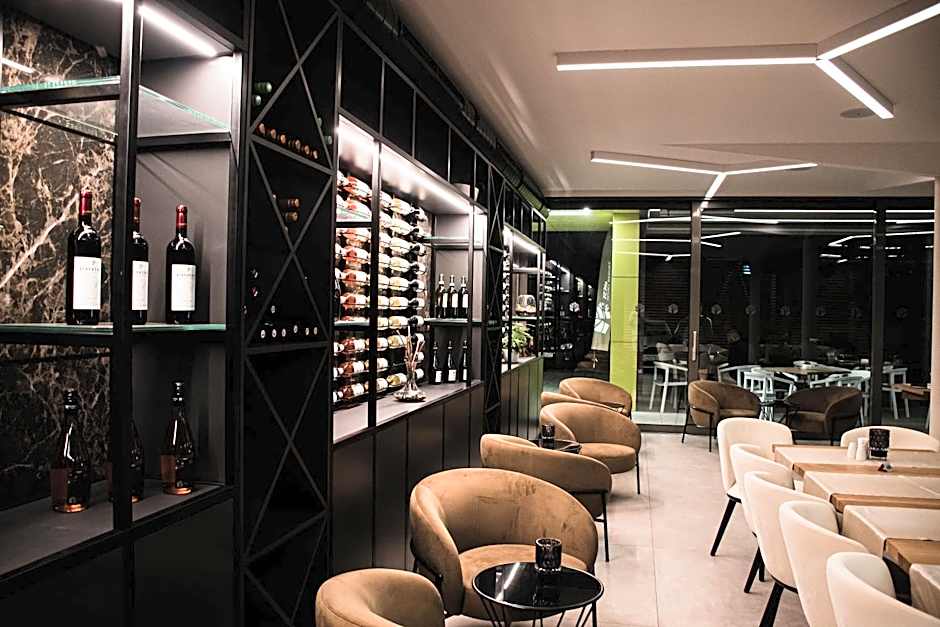 RM Hotel Wellness & Congress