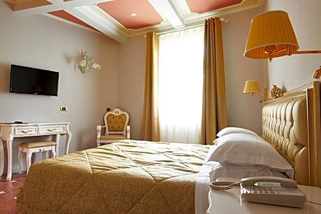 Double Room - Annex