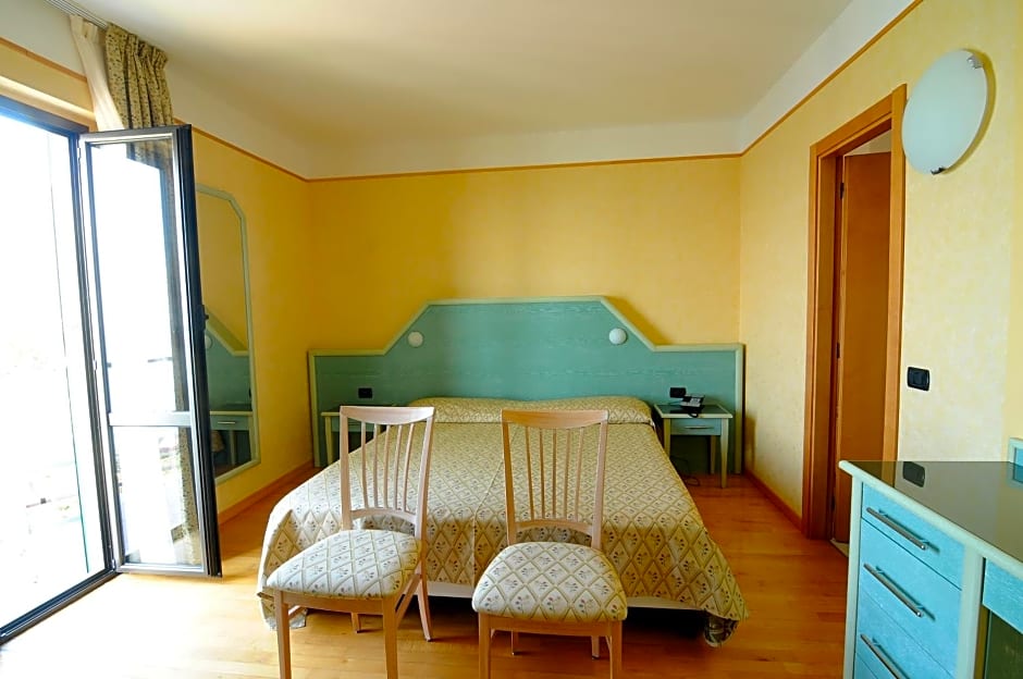 Hotel Residence Mondial