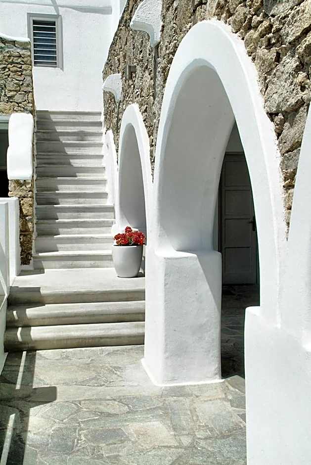 Paolas Town Boutique Hotel