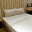 Ease Hotel