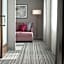 The Axis Moline Hotel, Tapestry Collection by Hilton