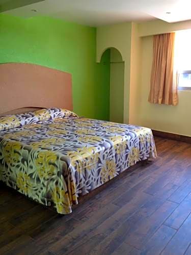 Hotel & Villas 7