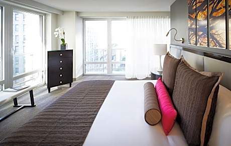 Park Avenue Suite