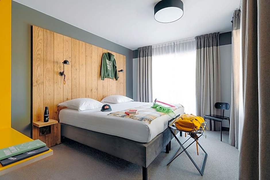 PlanB Hotel - Living Chamonix