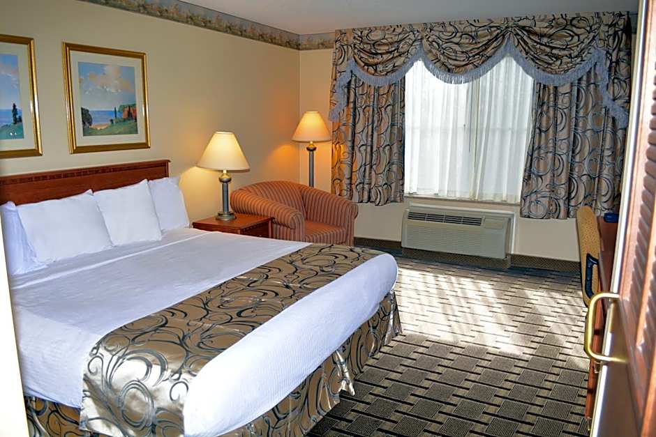 Baymont by Wyndham Waterford/Burlington WI