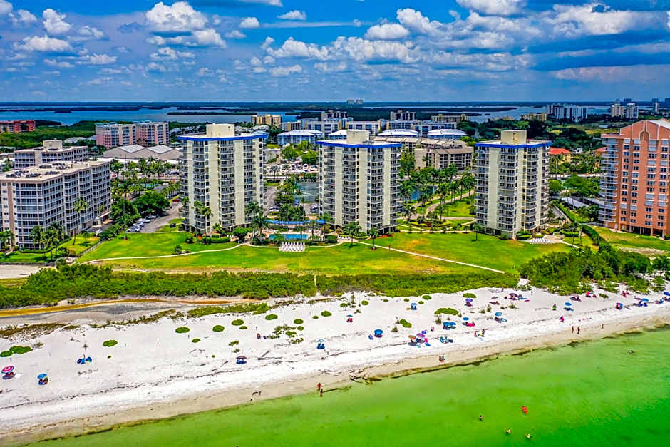 Estero Beach And Tennise Club 1008 B