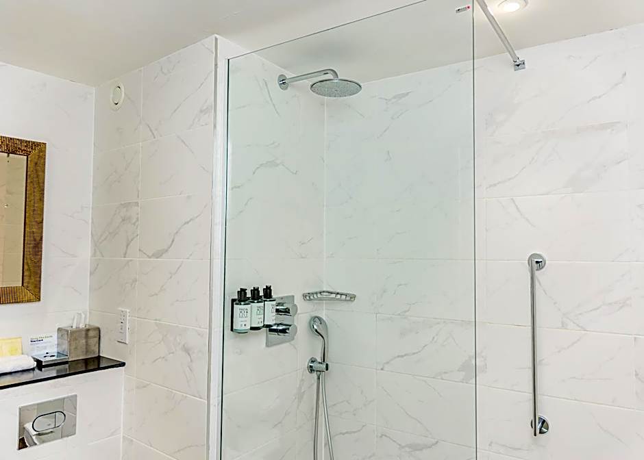 DoubleTree by Hilton Hotel London Excel