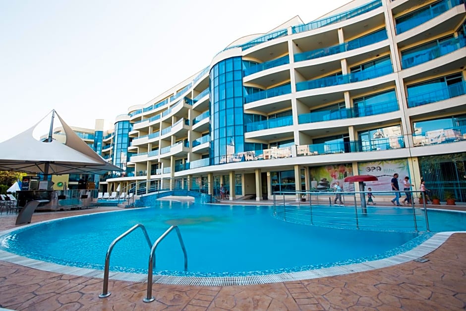 Aparthotel Marina Holiday Club & SPA - All Inclusive & Free Parking