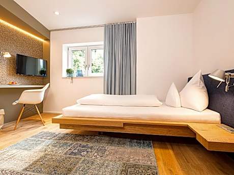 Superior Single Room