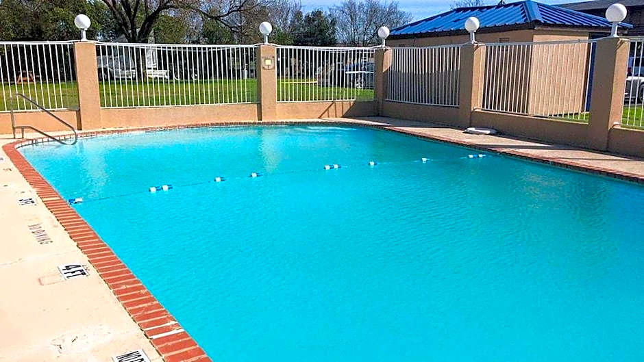 Motel 6-Waco, TX