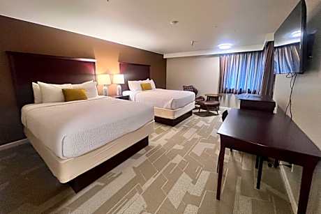 Queen Room with Two Queen Beds with River View
