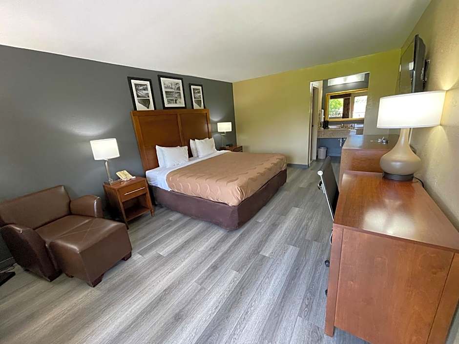 Quality Inn Kenly I-95