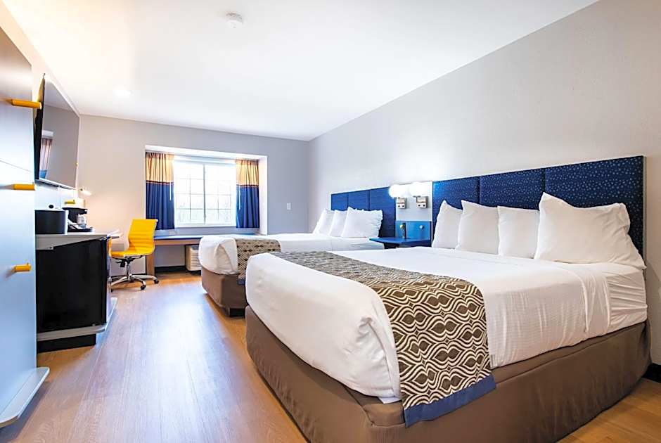 Microtel Inn & Suites by Wyndham London