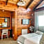 Oyster Creek Lodge
