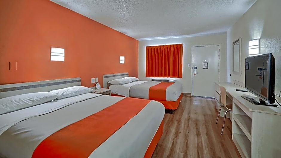 Motel 6-Maple Shade Township, NJ - Philadelphia - Mt Laurel