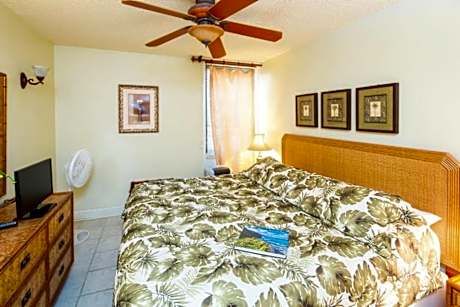 One Bedroom Partial Ocean View Suite