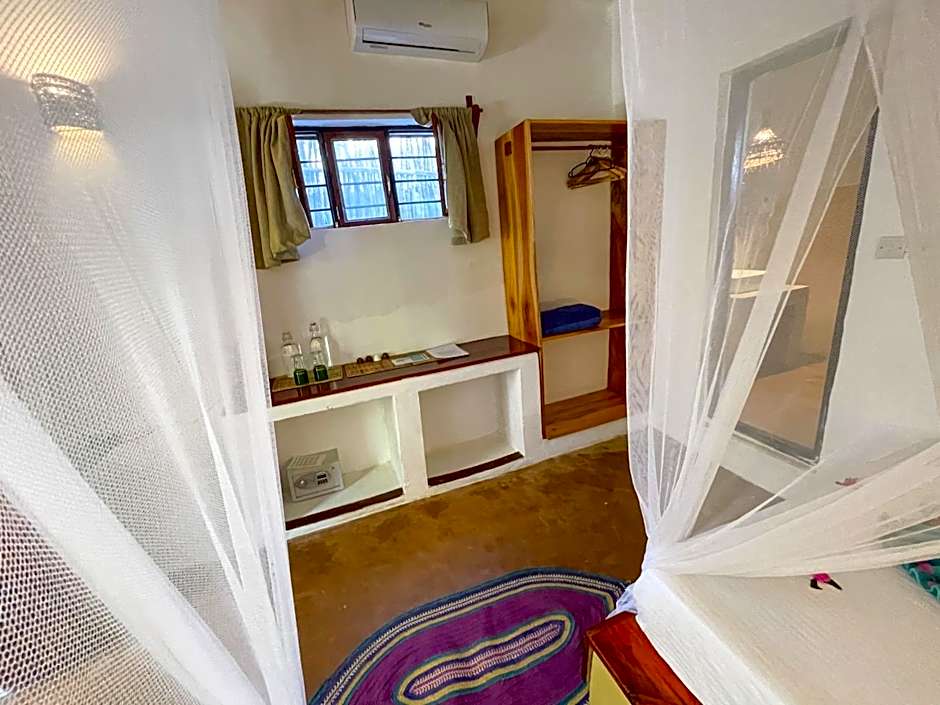 HEBE Bungalows Lodge