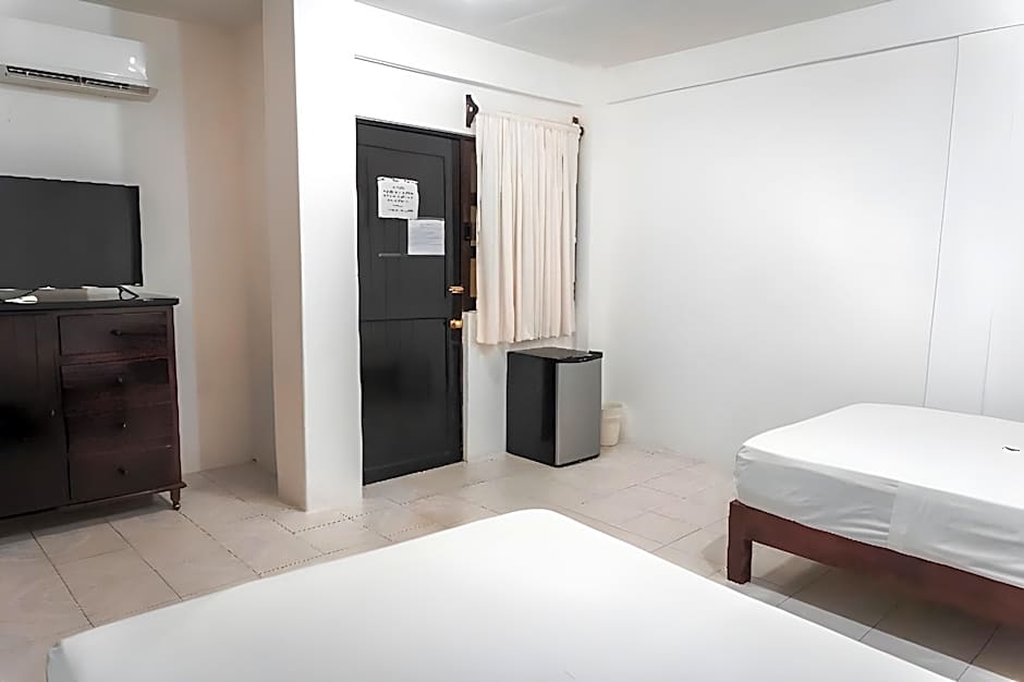 Hotel y Bungalows Acuario