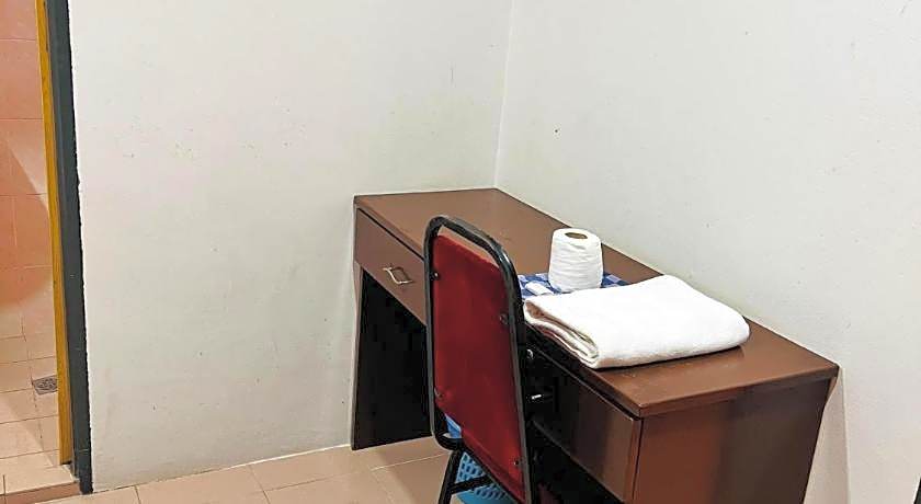 KRS Pines Hotel