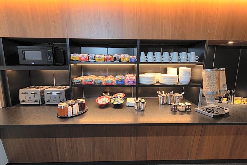 Grand Times Hotel - Aeroport de Quebec