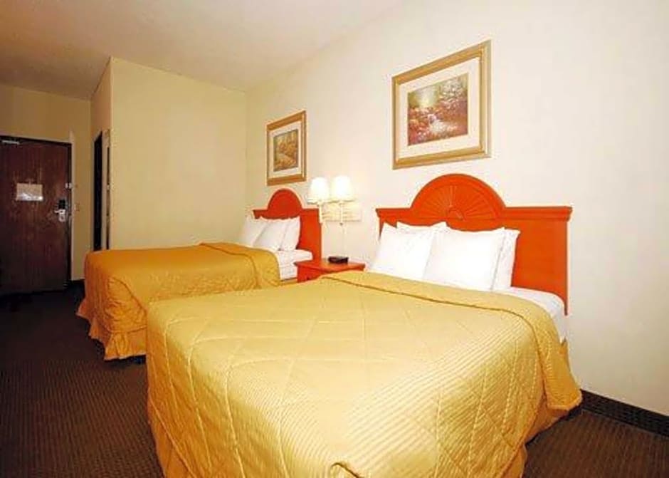 Quality Inn & Suites Lincoln near I-55