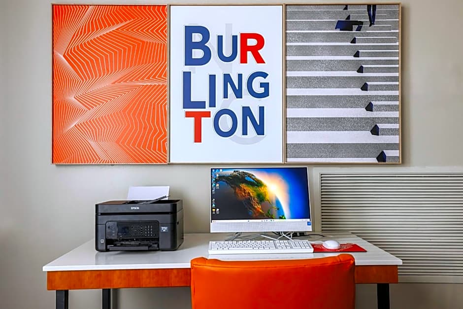 Holiday Inn Express Burlington By IHG