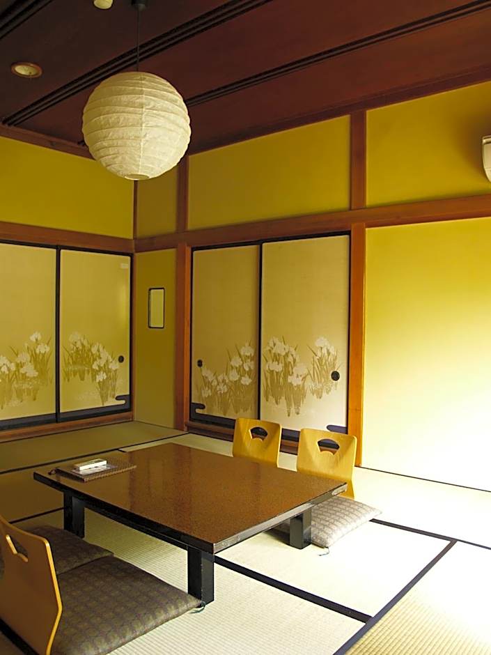 K's House Ito Onsen - Historical Ryokan Hostel