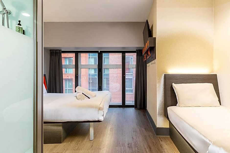 easyHotel Birmingham