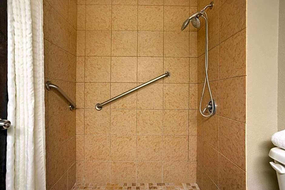 Baymont by Wyndham Kansas City