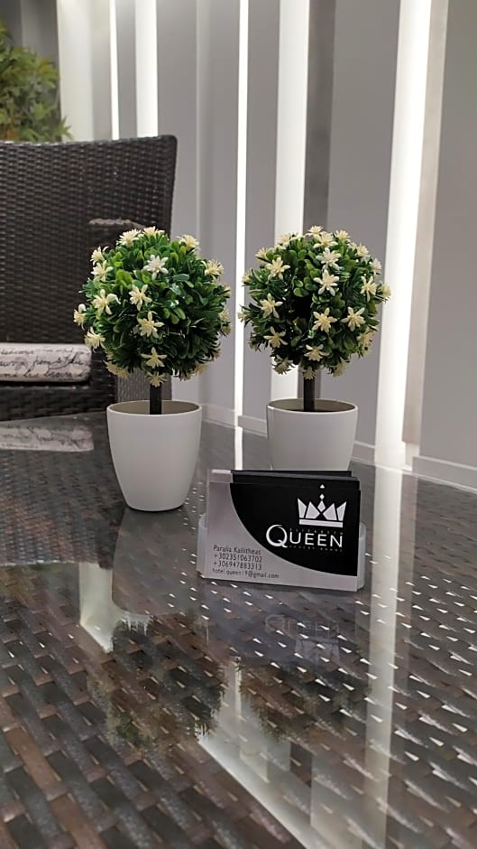 Elizabeth Queen Luxury Rooms