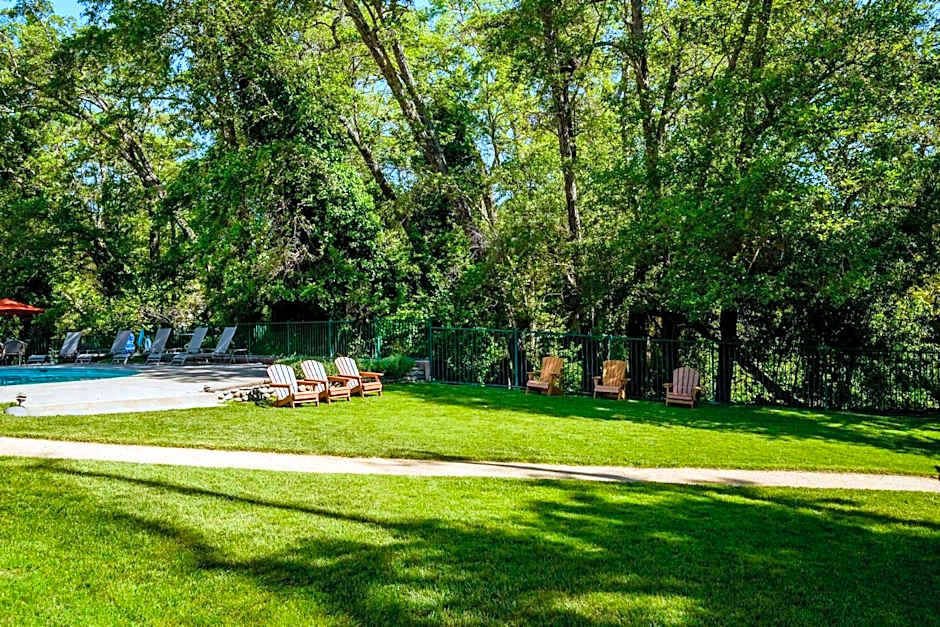 The Jack London Lodge